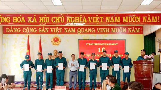<a href="/tin-tuc/an-ninh-trat-tu" title="An ninh -Trật tự" rel="dofollow">Tin từ các huyện, thị xã, thành phố</a>