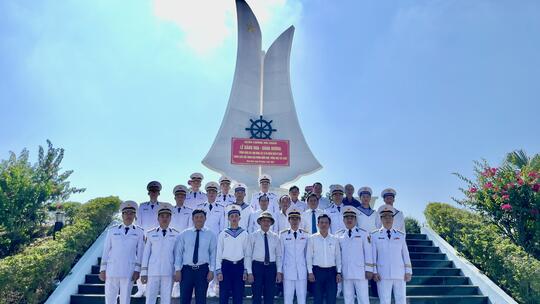<a href="/tin-tuc/nguoi-tot-viec-tot" title="Người tốt việc tốt" rel="dofollow">Tin từ các huyện, thị xã, thành phố</a>